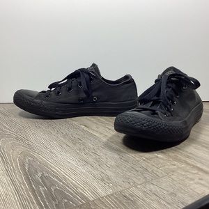 3/$20 Converse All Stars, Size 6 (Sz 4 Mens)